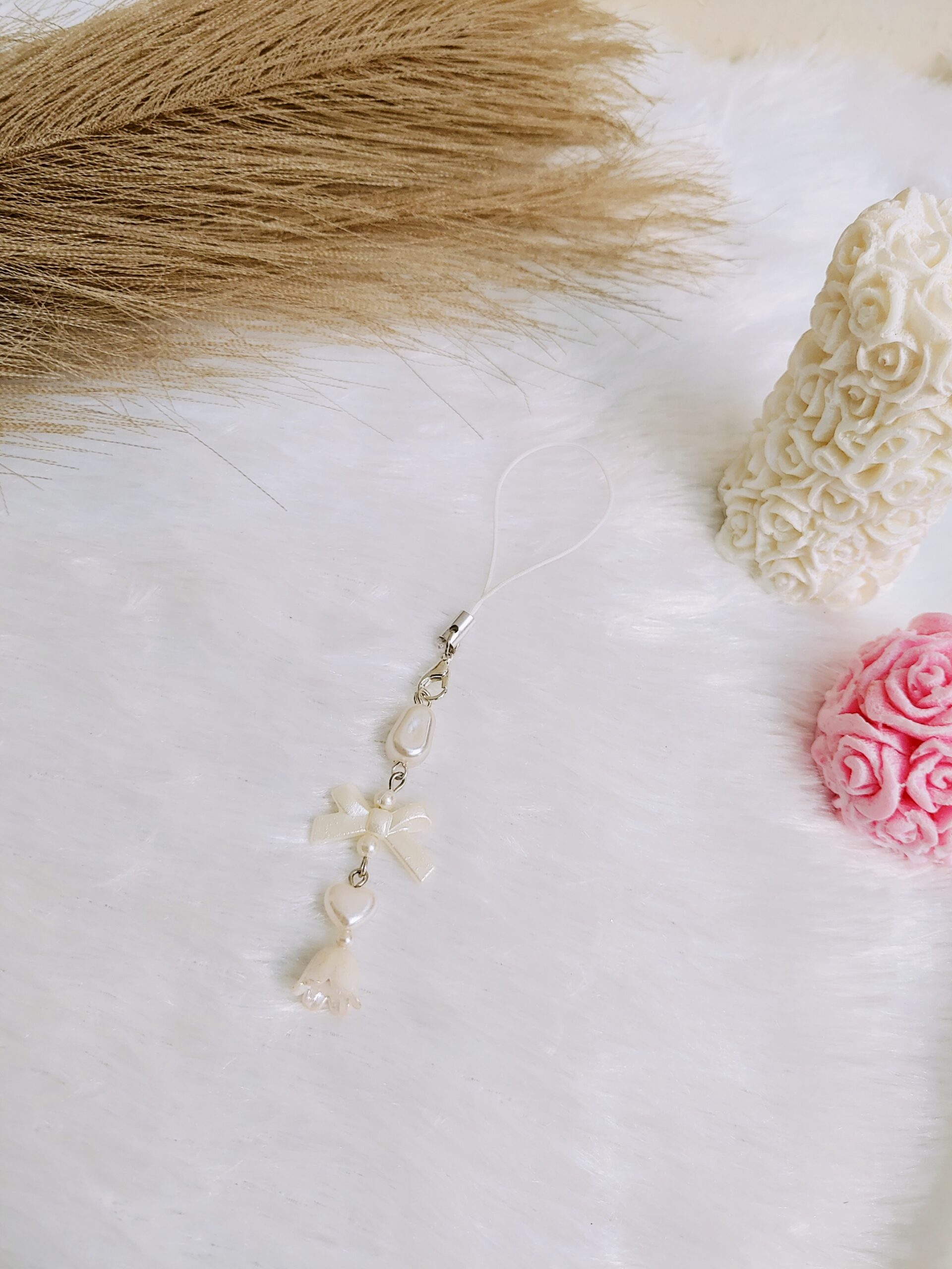 Blooming Tulip Charm - Image 2